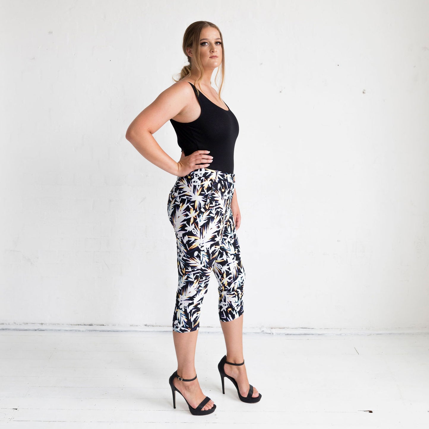 Tigerlily Capri Pants in Cosmos Print - FINAL SALE